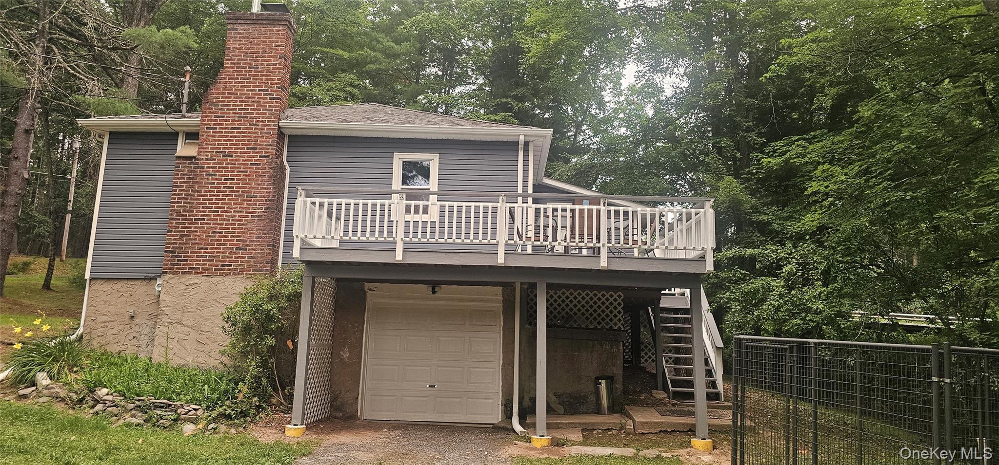 1 Corkscrew Road Barryville, NY 12719 - Photo 2 of 28