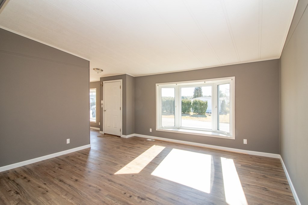 2 Nice Street Raynham, MA 02767 - Photo 8 of 19 Gallery Image 8