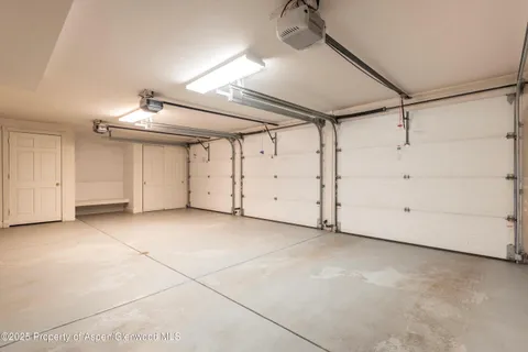a view of a garage