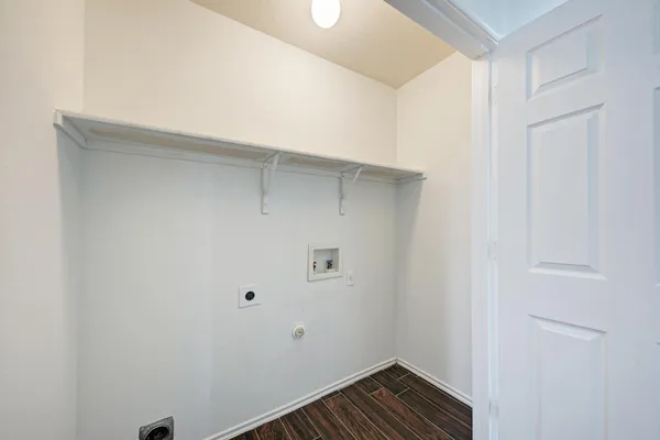 a view of utility room