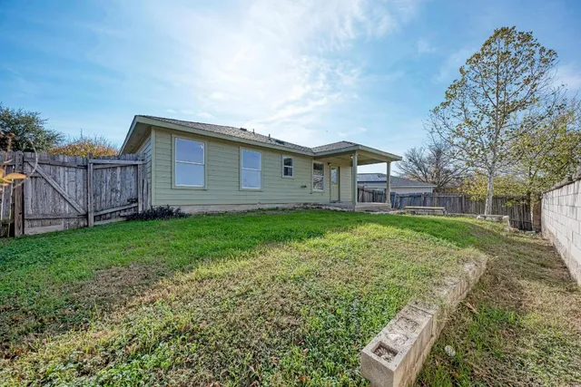 $1,700 | 13124 Soap Winecup Mallow Trail, Elgin, TX 78621