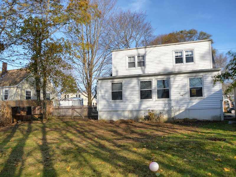 9 Farm Hill Road Cape Elizabeth, ME 04107 - Photo 3 of 14 Exterior Back.