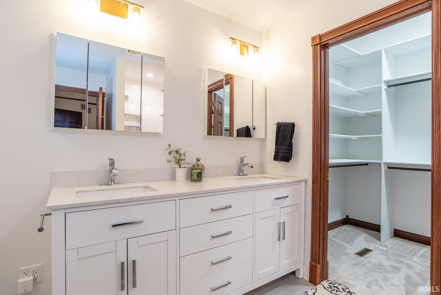 3008 South Forrester Street Bloomington, IN 47401 - Photo 18 of 30