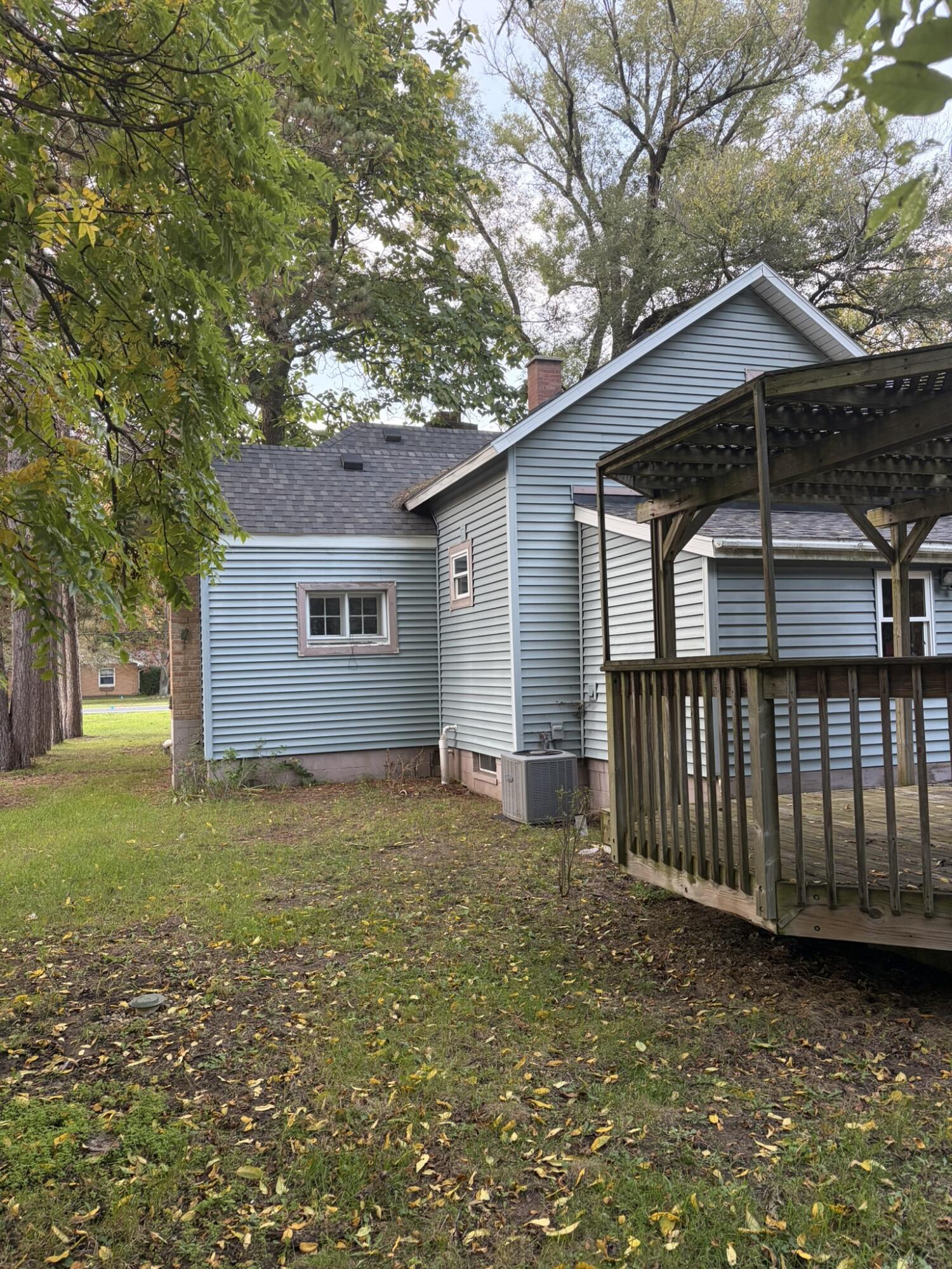569 Porter Road Muskegon, MI 49441 - Photo 6 of 23 IMG_1266