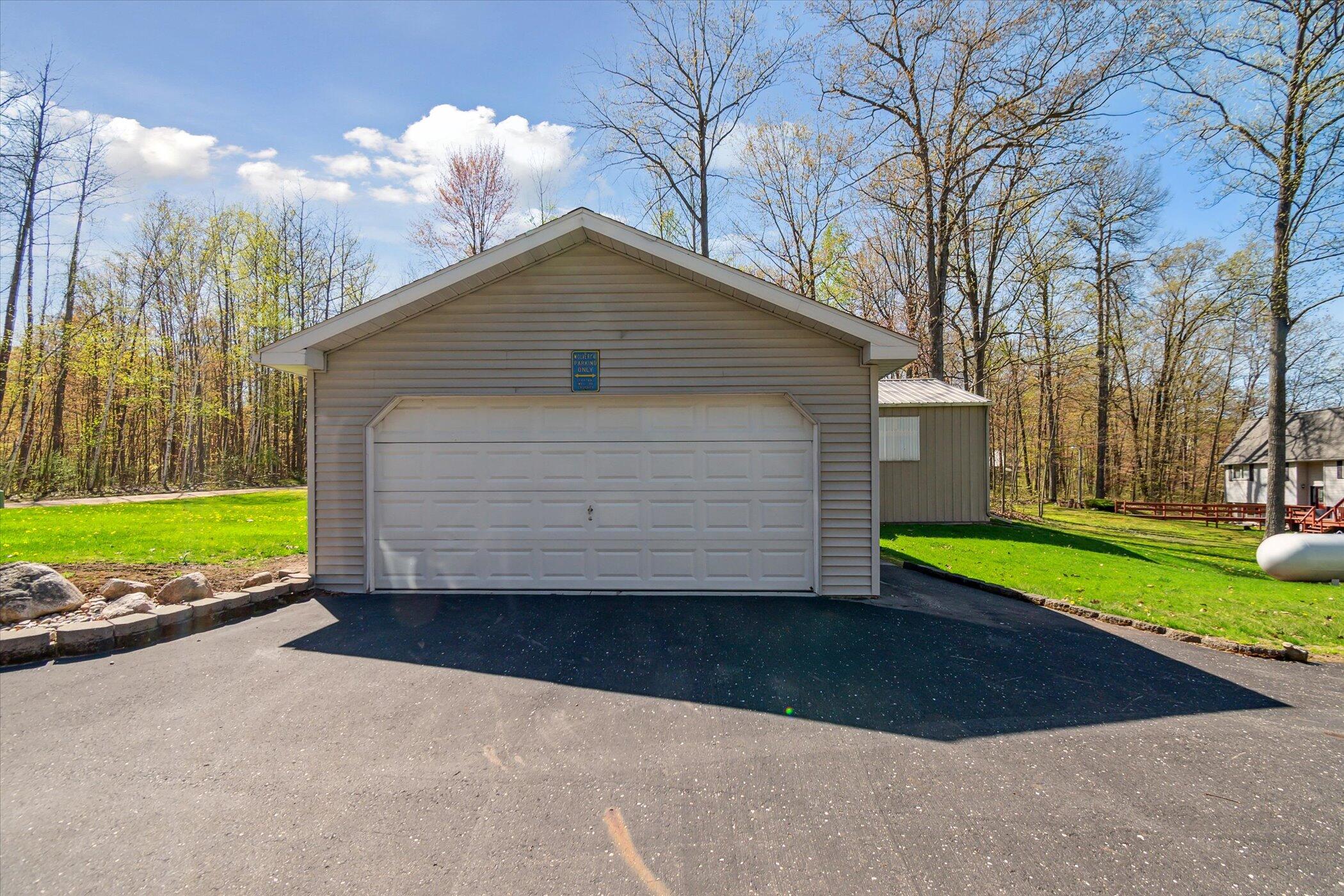 2090 Deer Lake Road Harrison, MI 48625 - Photo 69 of 86 69-2090-Deer-Lake-Rd-WindowStill-75