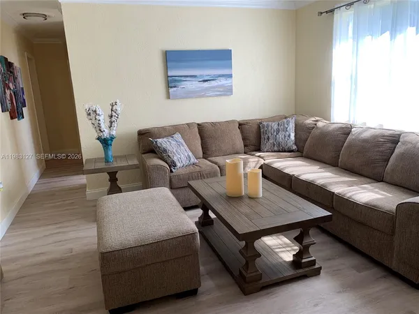 $4,700 | 2221 Northwest 196th Terrace, Unit 2221, Miami Gardens, FL 33056