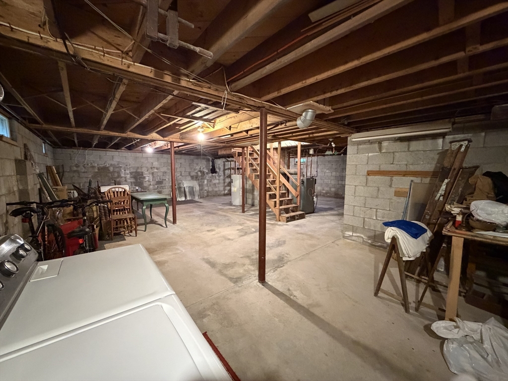 26 Oak Hill Road Greenfield, MA 01301 - Photo 23 of 30
