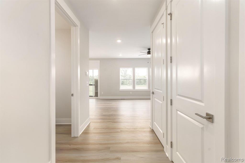 3320 Cedar Lake Road Howell, MI 48843 - Photo 9 of 34