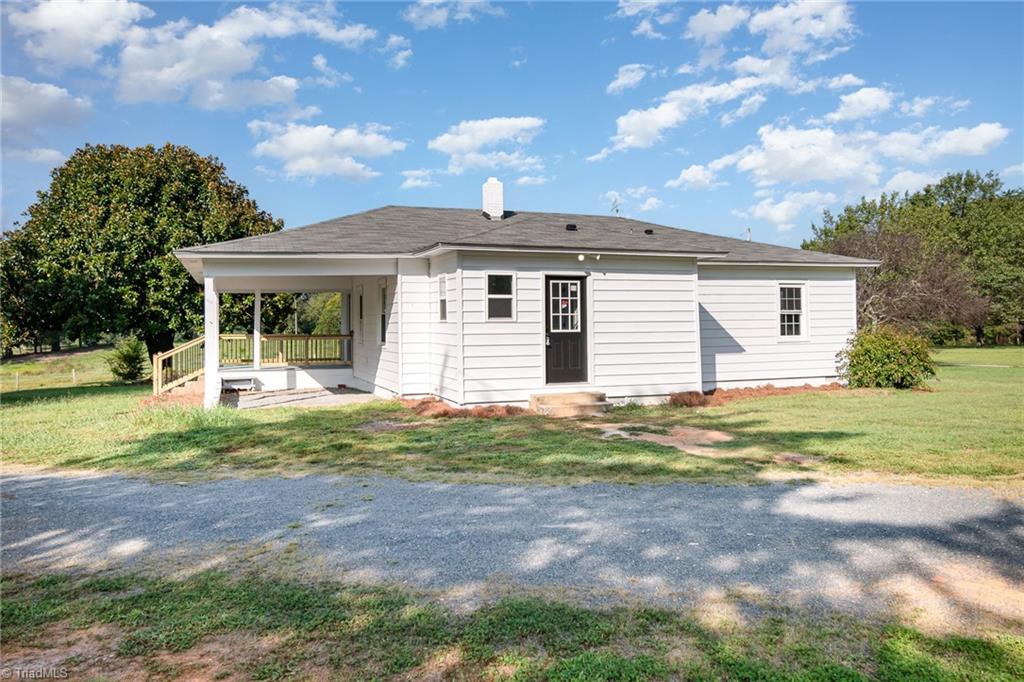 1382 Low Bridge Road Liberty, NC 27298 - Photo 20 of 28 Gallery Image 20