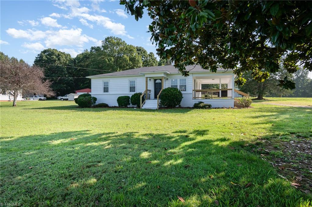 1382 Low Bridge Road Liberty, NC 27298 - Photo 2 of 28 Gallery Image 2