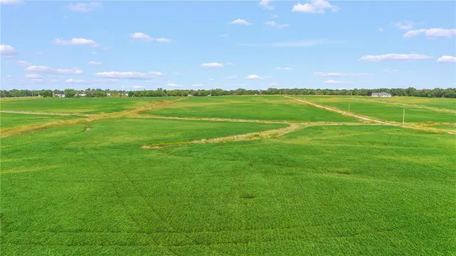 $63,000 | 23 Smasal Road, Sedalia, MO 65301