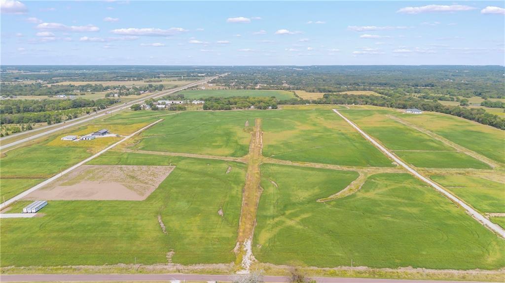 23 Smasal Road Sedalia, MO 65301 - Photo 18 of 36