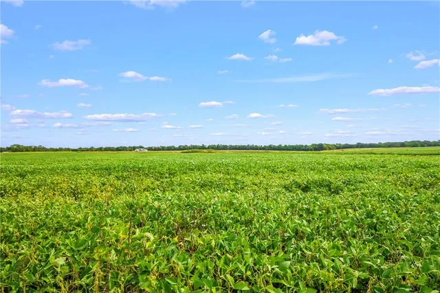 $63,000 | 23 Smasal Road, Sedalia, MO 65301