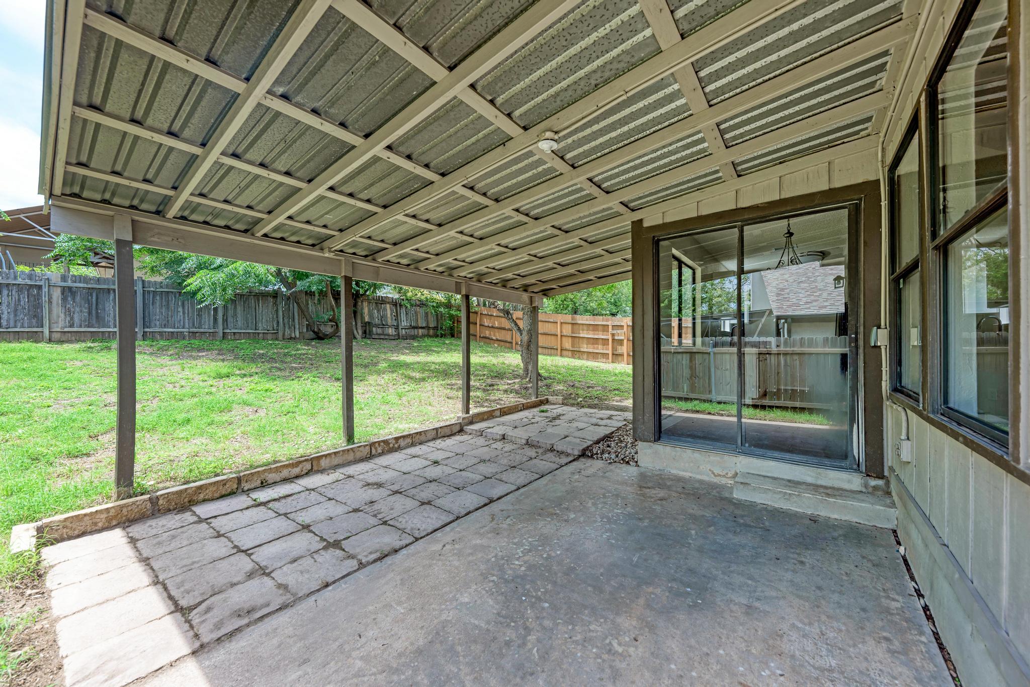12108 Carnforth Drive Austin, TX 78753 - Photo 28 of 33 a view of a backyard