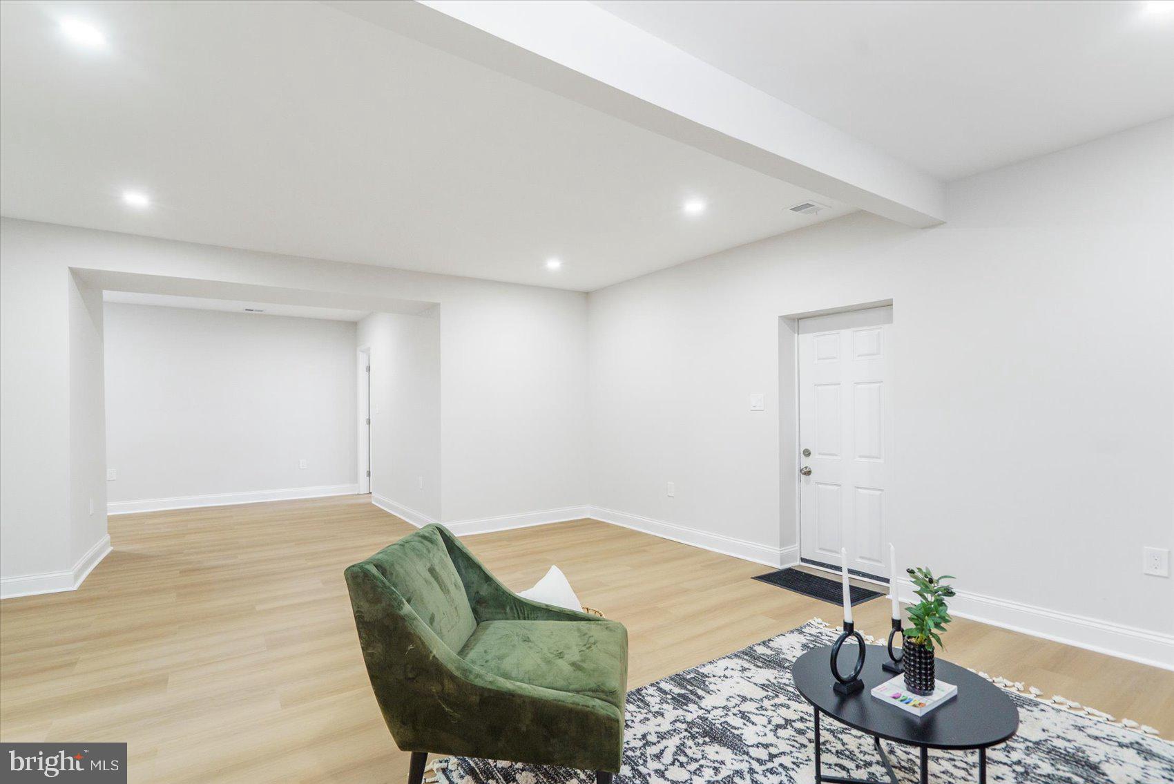 4810 Whitfield Chapel Road Lanham, MD 20706 - Photo 41 of 52 a living room with furniture and a pool