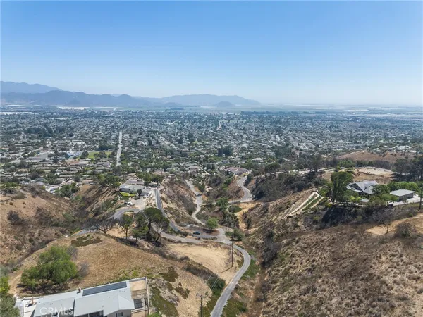 $450,000 | 244 West Highland Drive, Camarillo, CA 93010