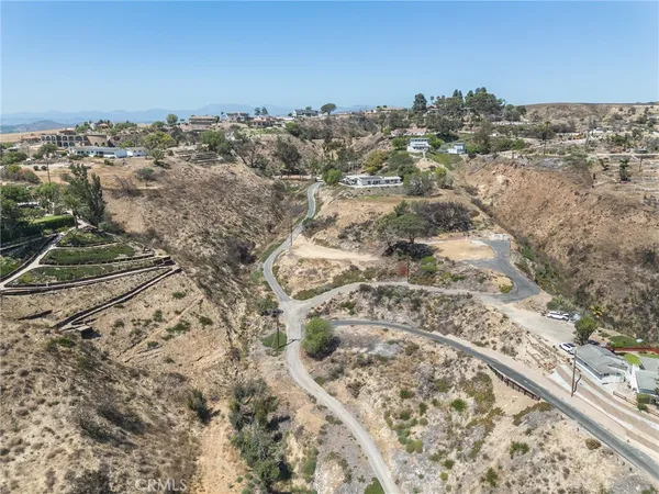 $450,000 | 244 West Highland Drive, Camarillo, CA 93010