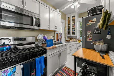 $425,000 | 1217 Grand Avenue, St. Paul, MN 55105