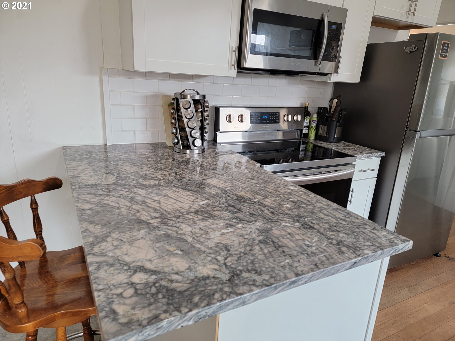619 7th Street Myrtle Point, OR 97458 - Photo 10 of 24 Gallery Image 10