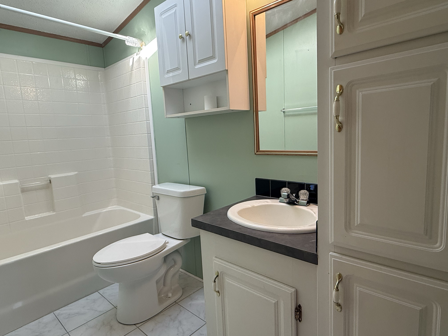 5683 Rockport Road Loves Park, IL 61111 - Photo 10 of 23 Gallery Image 10