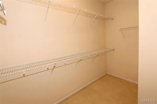 $1,900 | 1251 Strassner Drive, Unit 2301, Brentwood, MO 63144
