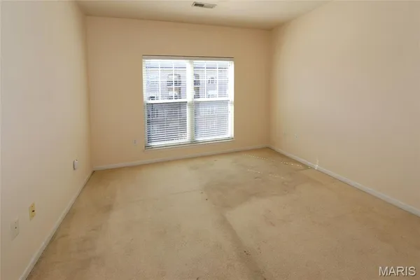 $1,900 | 1251 Strassner Drive, Unit 2301, Brentwood, MO 63144
