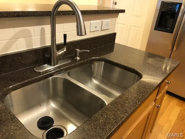 $1,900 | 1251 Strassner Drive, Unit 2301, Brentwood, MO 63144