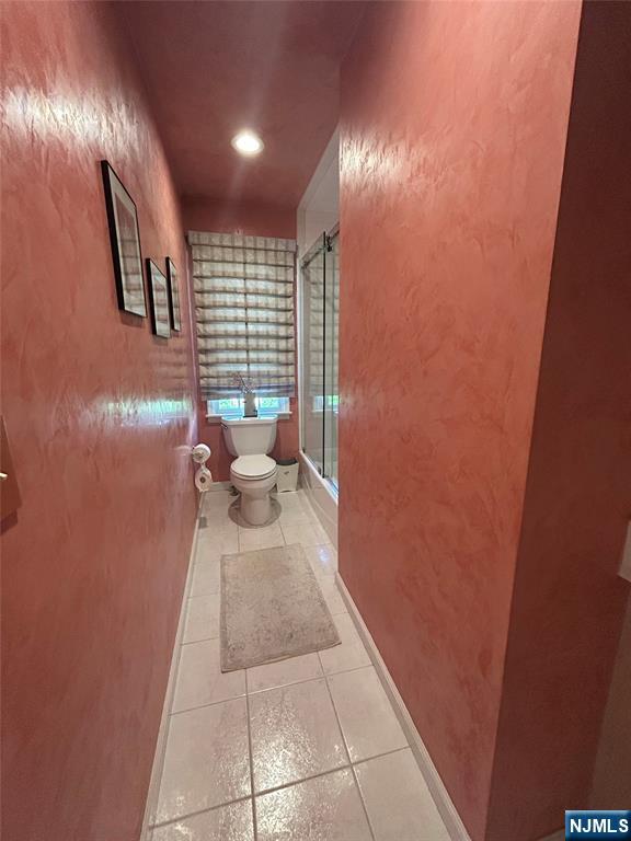 302 Grand Ridge Drive, Unit 302 Ridgefield, NJ 07657 - Photo 38 of 41 a view of entryway