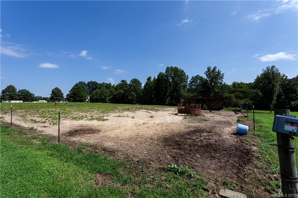 1201 Wehunt Store Road Cherryville, NC 28021 - Photo 32 of 33 Gallery Image 32
