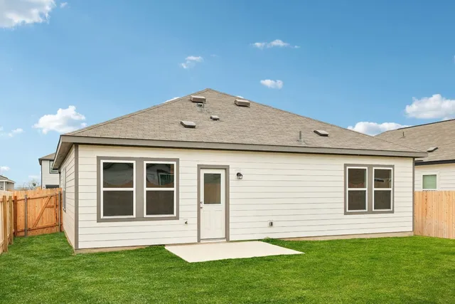 $1,845 | 1516 Morris Loop, San Marcos, TX 78666