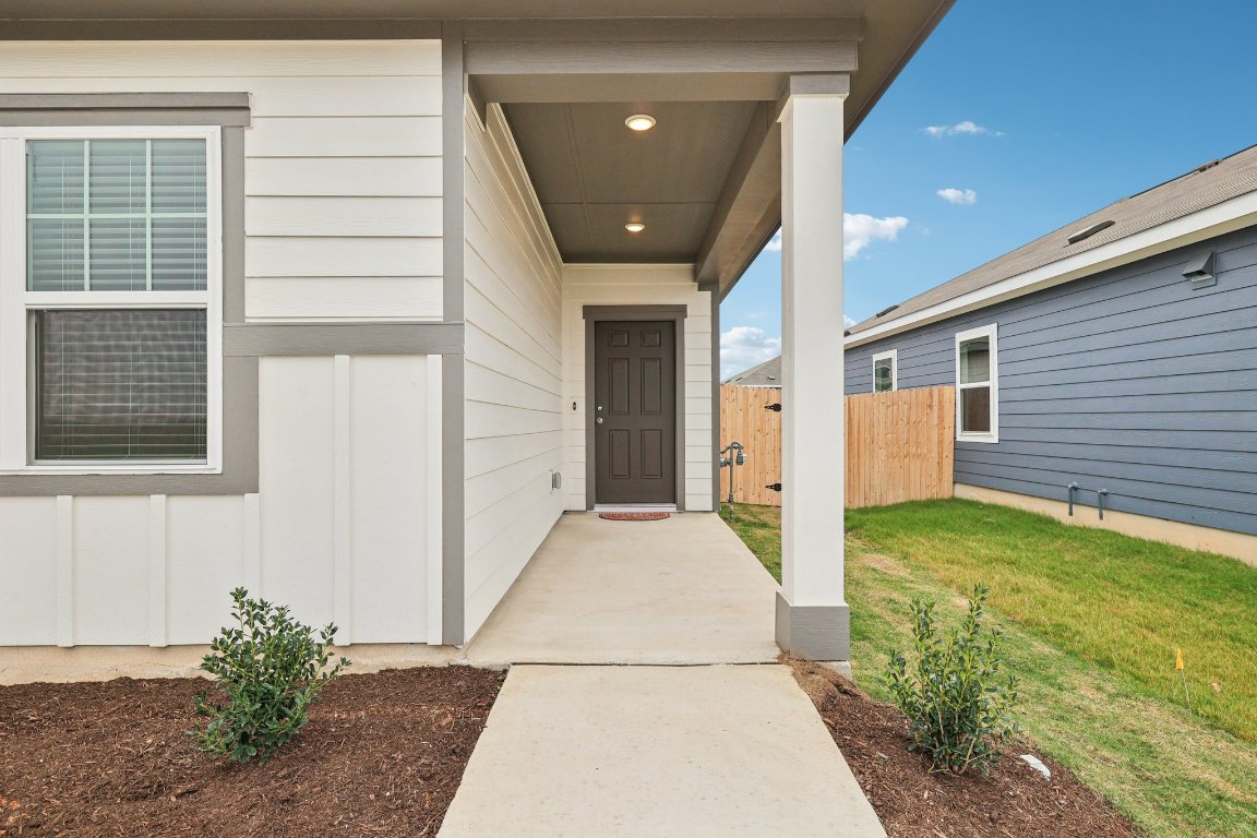 1516 Morris Loop San Marcos, TX 78666 - Photo 9 of 40 Property entrance featuring board and batten siding