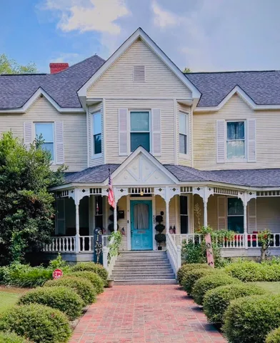 $415,000 | 520 East Rutledge Avenue, Gaffney, SC 29340