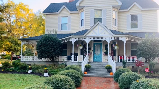 $415,000 | 520 East Rutledge Avenue, Gaffney, SC 29340