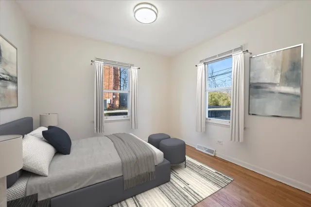 $3,495 | 580 Ivy Court, Lake Forest, IL 60045