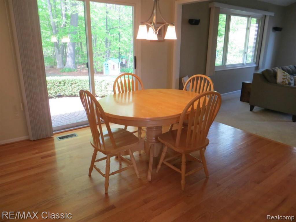 3493 Cascade Circle Rochester Hills, MI 48307 - Photo 10 of 30