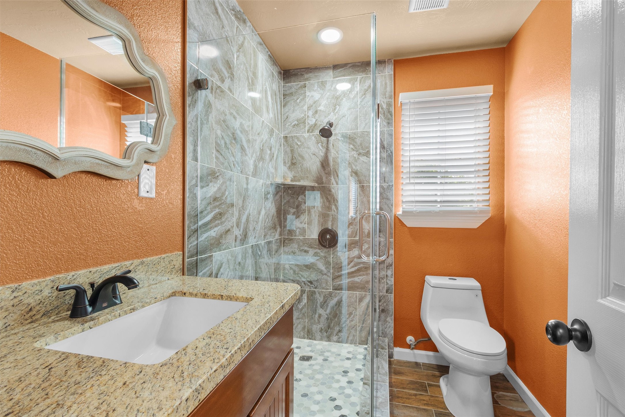 207 Aldine Mail Rte Road Houston, TX 77037 - Photo 37 of 44