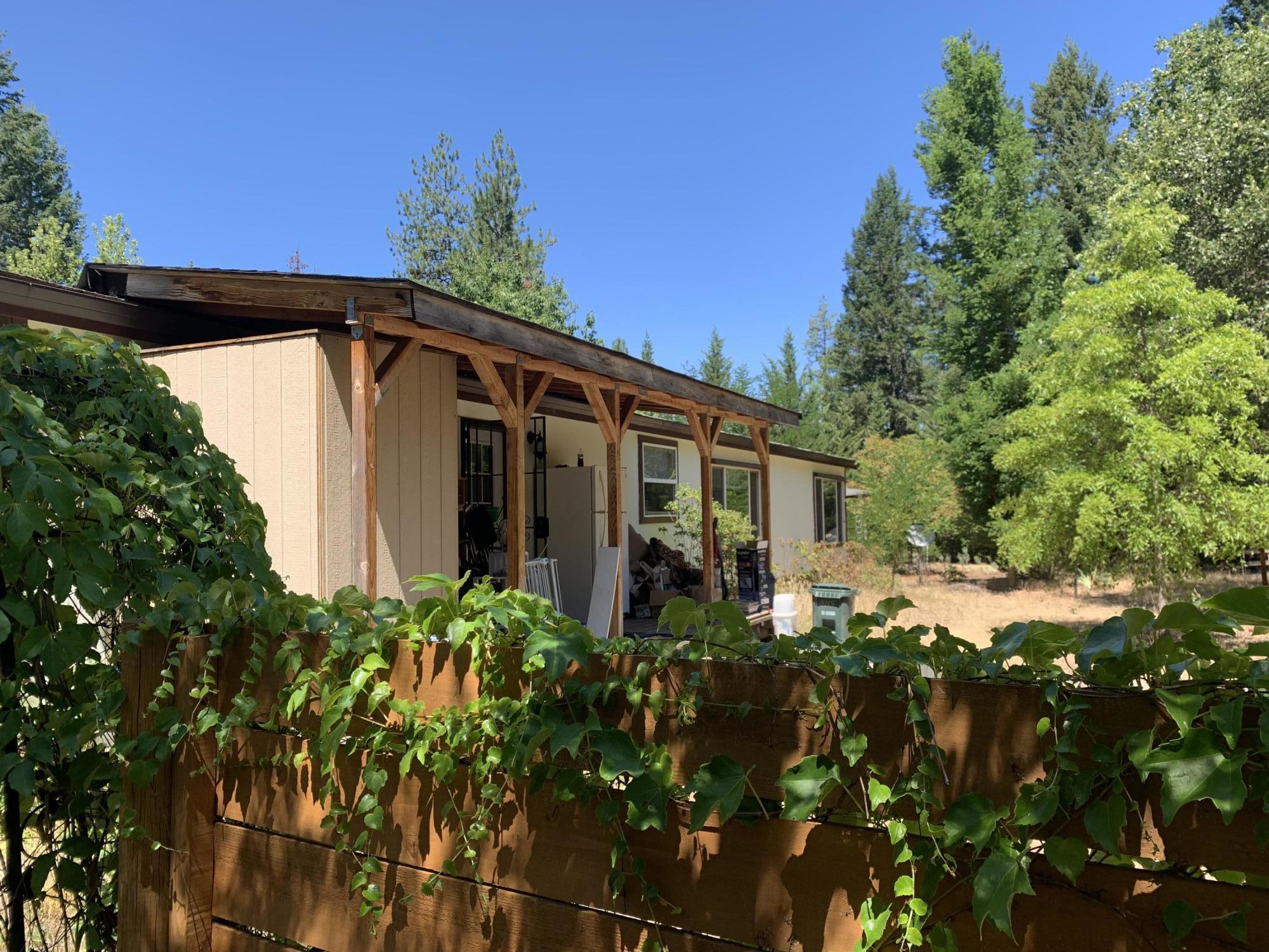 3370 Rockydale Road Cave Junction, OR 97523 - Photo 10 of 32 Back patio