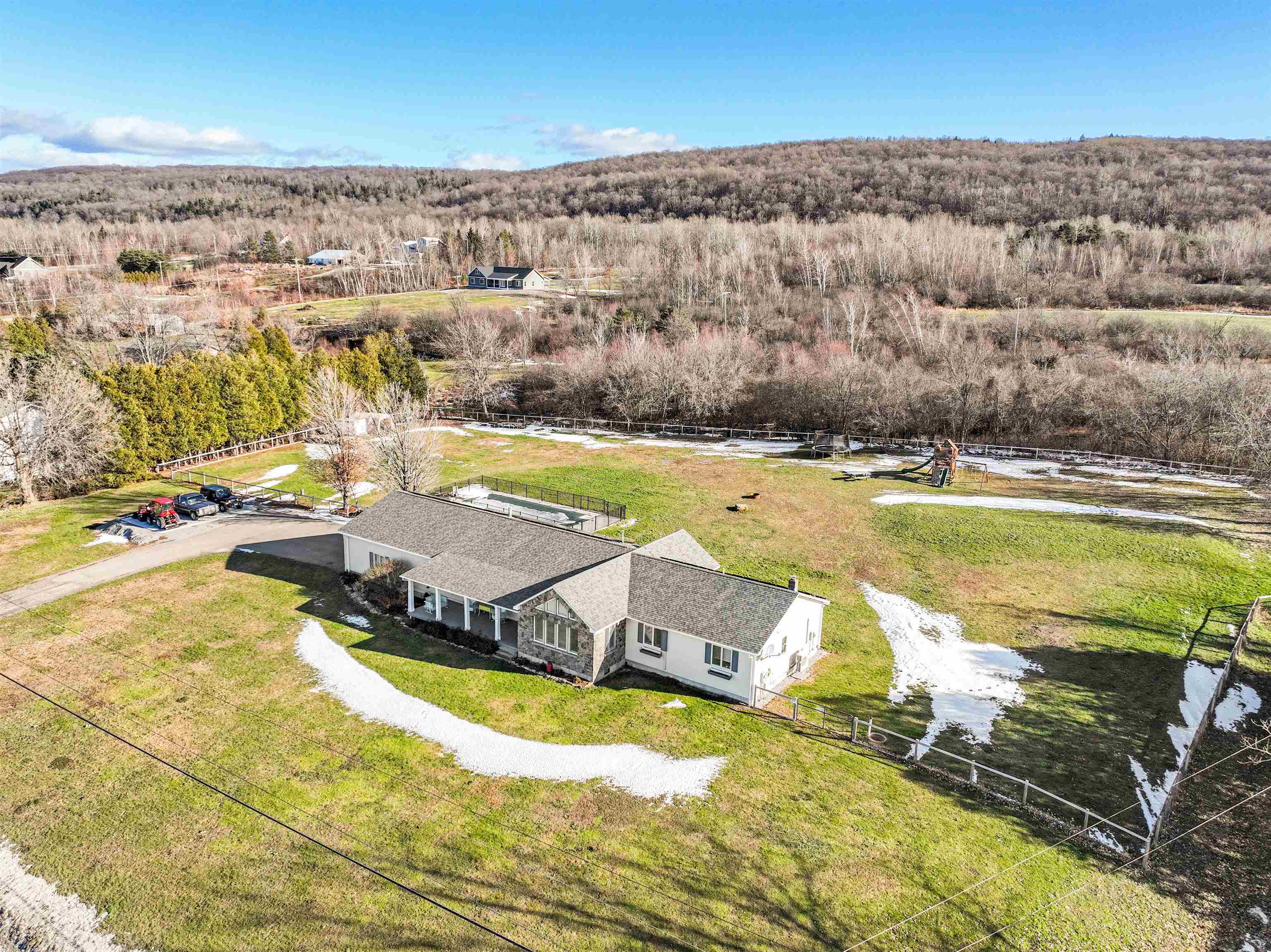 1918 Sheldon Road Swanton, VT 05478 - Photo 4 of 40