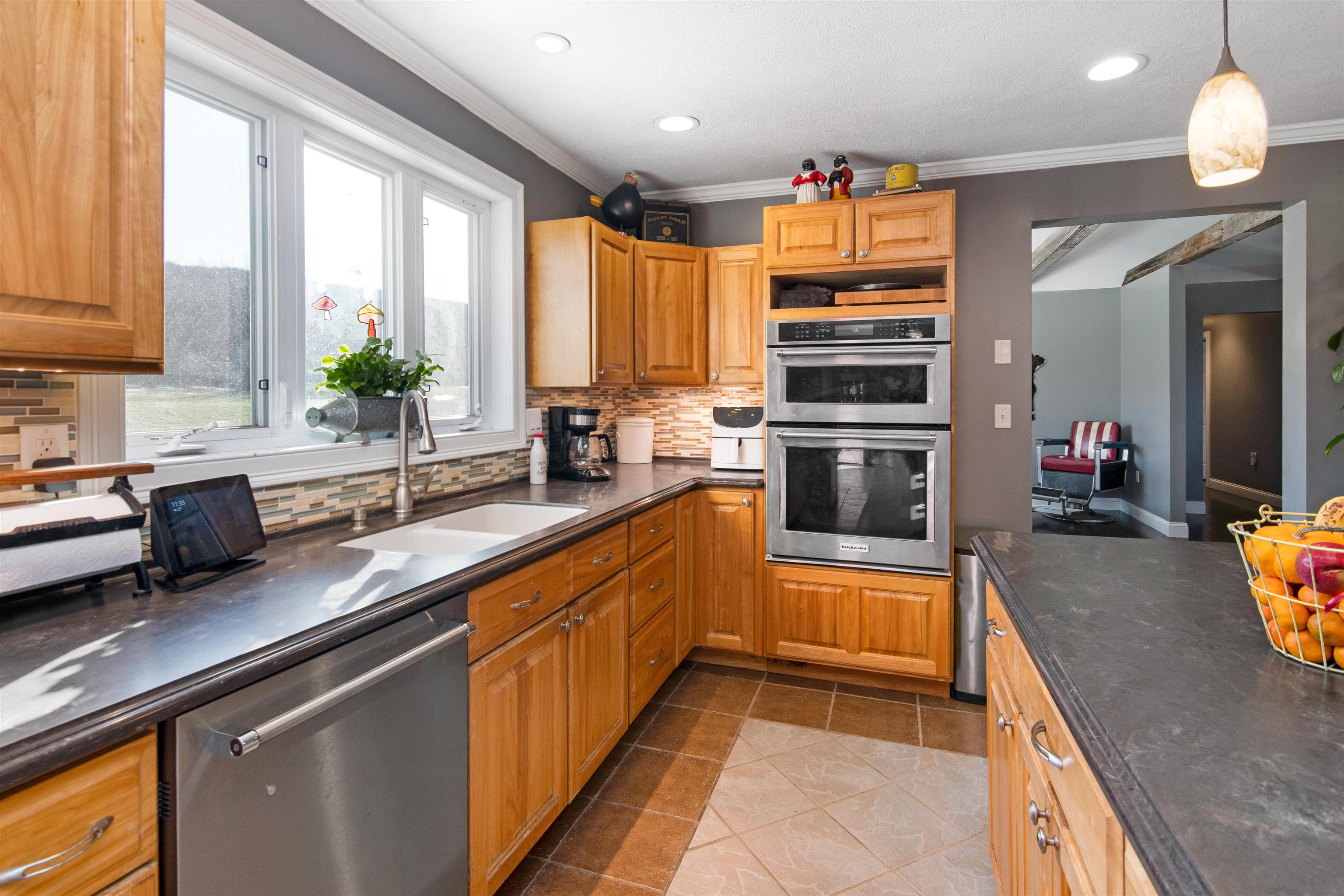 1918 Sheldon Road Swanton, VT 05478 - Photo 8 of 40