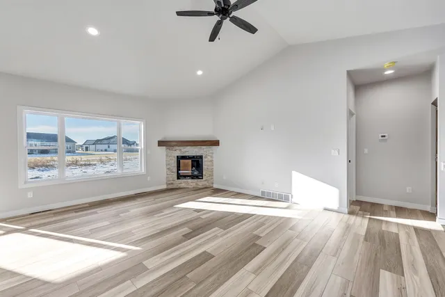 $484,900 | 1270 Autumn Field Lane, De Pere, WI 54115