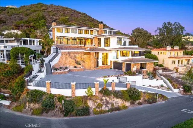 $10,980,000 | 1076 Skyline Drive, Laguna Beach, CA 92651