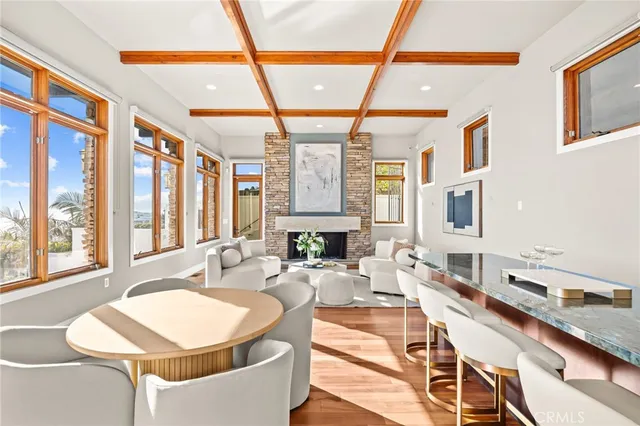 $10,980,000 | 1076 Skyline Drive, Laguna Beach, CA 92651