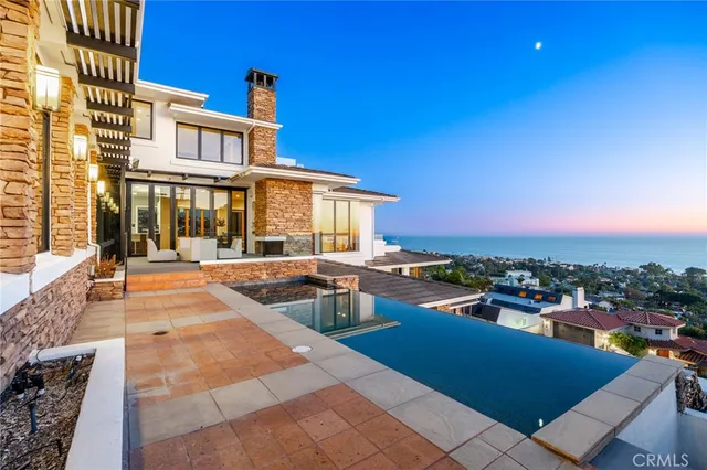 $10,980,000 | 1076 Skyline Drive, Laguna Beach, CA 92651