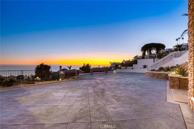 $10,980,000 | 1076 Skyline Drive, Laguna Beach, CA 92651