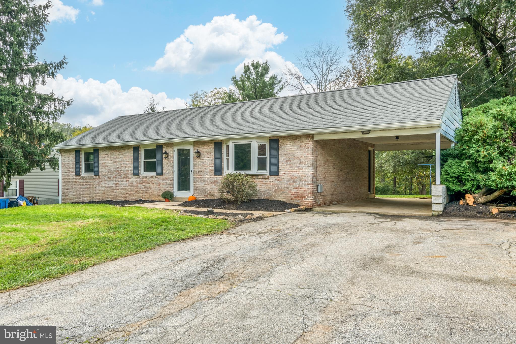 5464 Strasburg Road Gap, PA 17527 - Photo 2 of 27