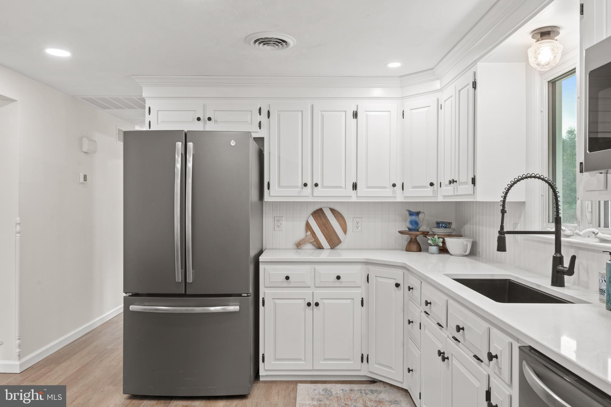 5464 Strasburg Road Gap, PA 17527 - Photo 6 of 27