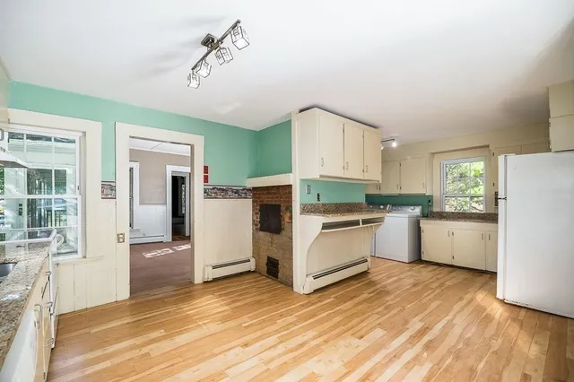 $899,000 | 98 Main Street, Wenham, MA 01984