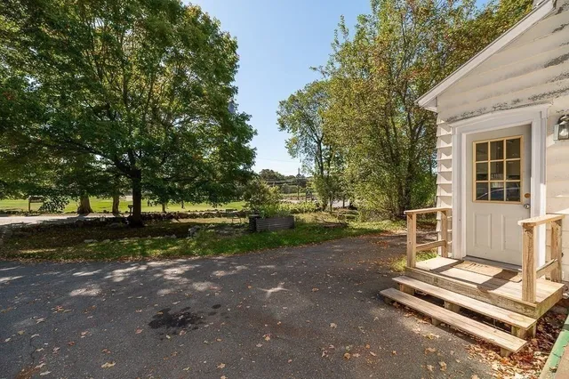 $899,000 | 98 Main Street, Wenham, MA 01984