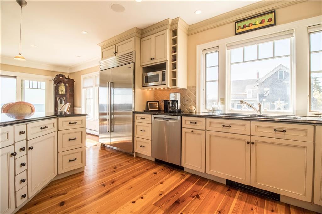 111 Hills Beach Road Biddeford, ME 04005 - Photo 12 of 35 Photo