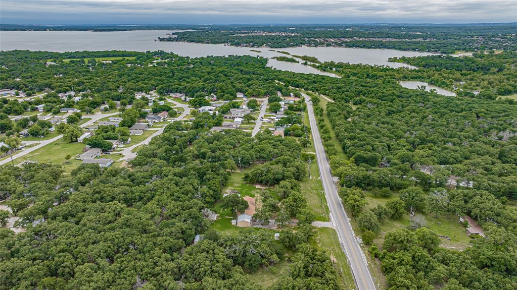10680 Liberty School Road Azle, TX 76020 - Photo 8 of 38